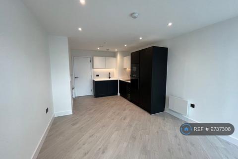 1 bedroom flat to rent, Vista River Gardens Tower, Manchester, M3