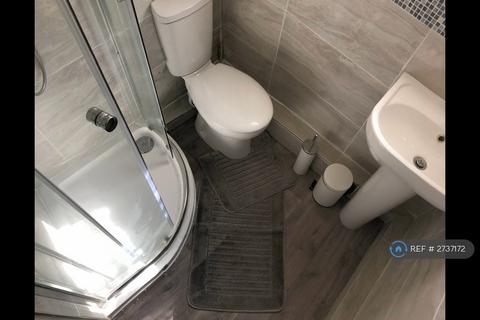 1 bedroom in a house share to rent, Winchelsea Street, Dover, CT17