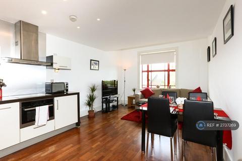 1 bedroom flat to rent, Highbury Stadium Square, London, N5