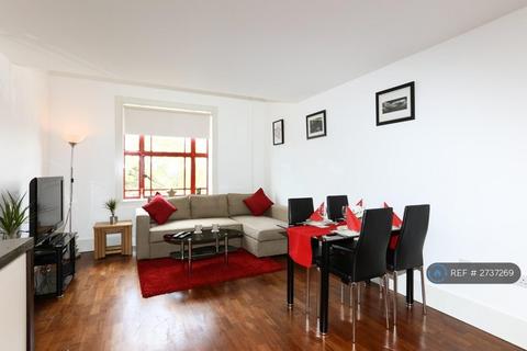 1 bedroom flat to rent, Highbury Stadium Square, London, N5