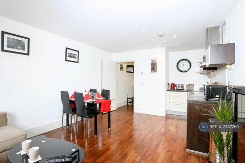 1 bedroom flat to rent, Highbury Stadium Square, London, N5