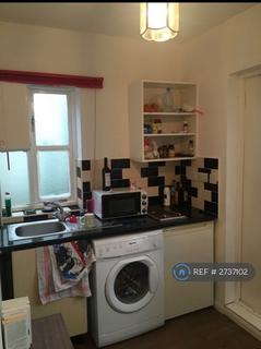 1 bedroom flat to rent, Upper Bevendean Avenue, Brighton, BN2