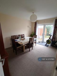 3 bedroom end of terrace house to rent, Main Road, Northampton, NN5
