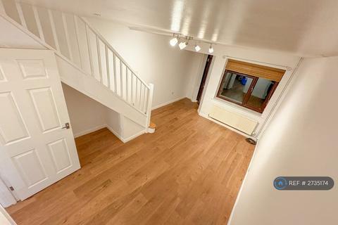 2 bedroom terraced house to rent, Pebble Mill Street, Stoke-On-Trent, ST1
