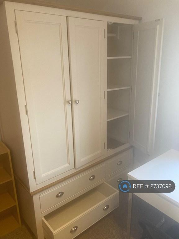 Double Bedroom 1