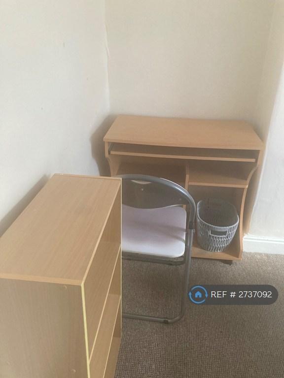 Double Bedroom 2