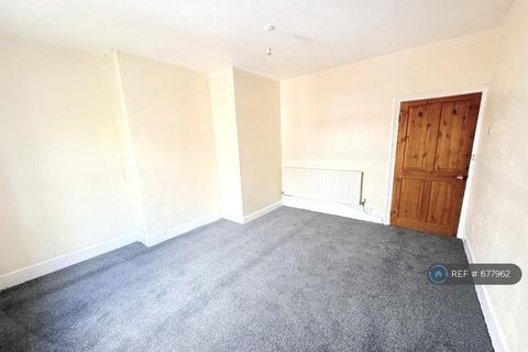 3 bedroom terraced house to rent, Brighton Street, Warrington, WA5