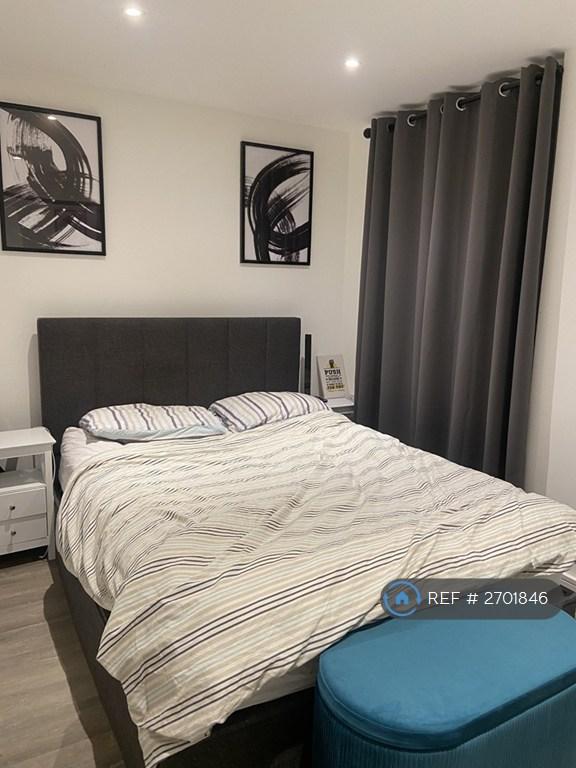 Bed Room