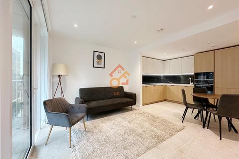 2 bedroom flat to rent, Bouchon Point, 7 Cendal Crescent, London E1