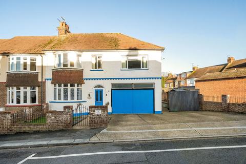 5 bedroom end of terrace house for sale, Sanctuary Road, Gillingham ME8