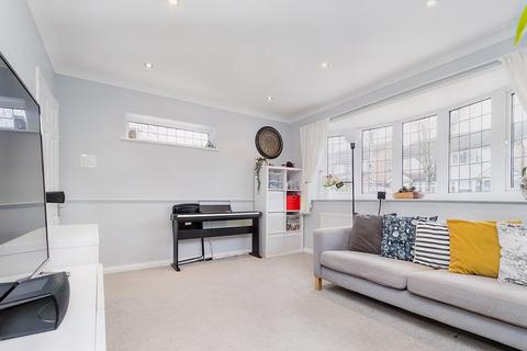 3 bedroom semi-detached house for sale, Oates Road, Collier Row, RM5