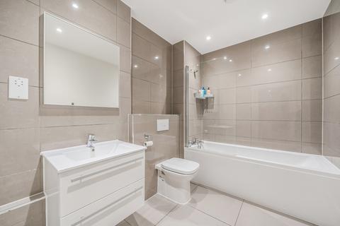 2 bedroom apartment for sale, Mill Green Road, Mitcham CR4
