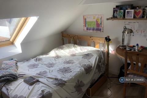 undefined, Conway Road, London, N14