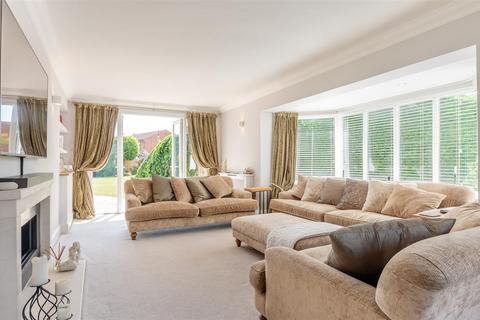 5 bedroom detached house for sale, Pinfold Lane, Bottesford