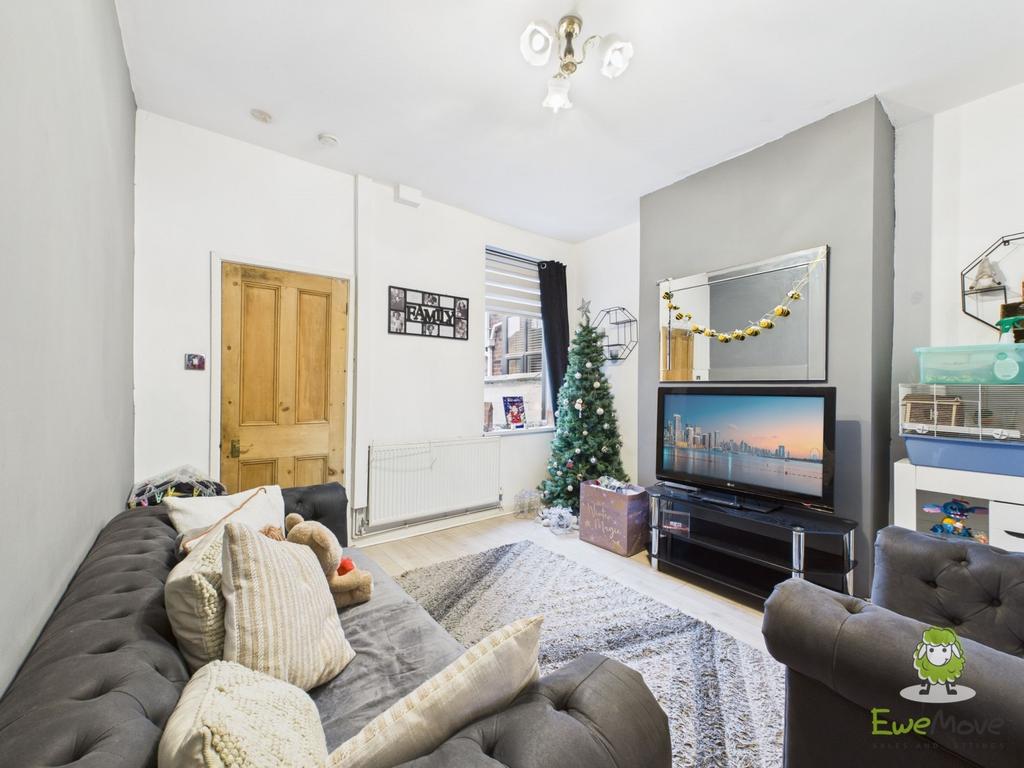 Living Room - Ewemove Whitchurch  Nantwich Charlot