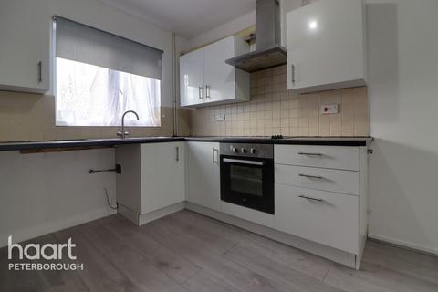 2 bedroom terraced house to rent, Harrys Way, Wisbech