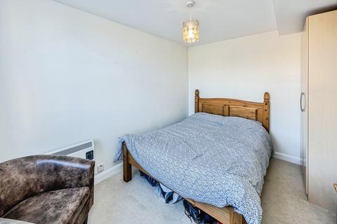2 bedroom apartment for sale, Navigation Rise, Huddersfield HD3