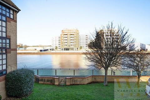 2 bedroom flat for sale, Emerald Quay, Shoreham-By-Sea