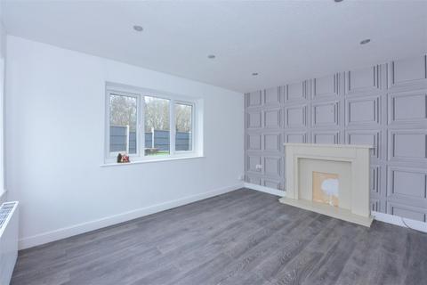 3 bedroom semi-detached house for sale, Kingfisher Close, Sundorne Grove, Shrewsbury