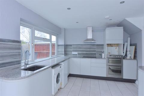 3 bedroom semi-detached house for sale, Kingfisher Close, Sundorne Grove, Shrewsbury