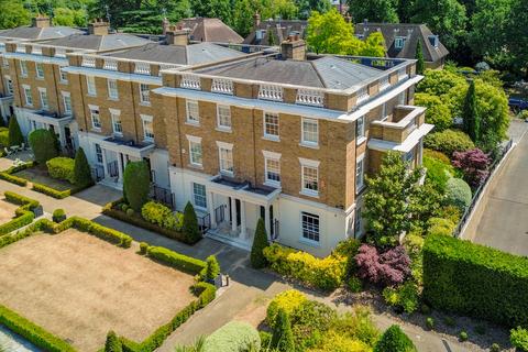 5 bedroom townhouse for sale, Corsellis Square, Richmond Lock, TW1