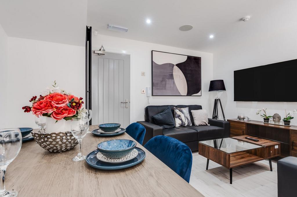Modern and stylish living room with contemporar...