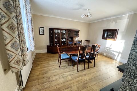 4 bedroom terraced house for sale, Hall Walk, Peterlee, County Durham, SR8
