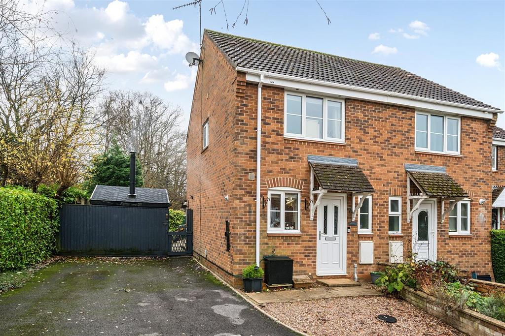 Albion Way, Verwood BH31 2 bed end of terrace house for sale - £300,000