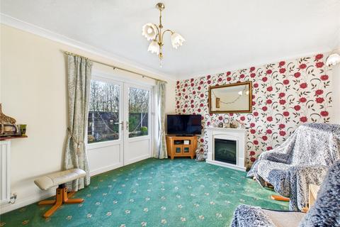 2 bedroom bungalow for sale, Saxmundham Way, Clacton-on-Sea, Essex, CO16