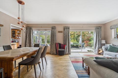5 bedroom detached house for sale, Oakhill Avenue, Pinner Village