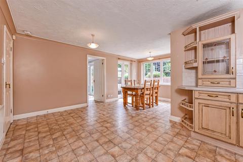 5 bedroom house for sale, Lapwing Rise, Whitchurch