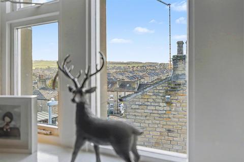 undefined, High Street, Holmfirth HD9