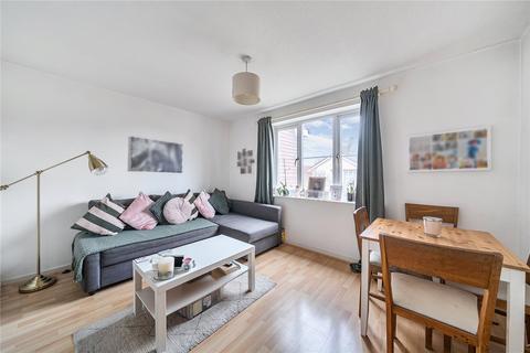 2 bedroom flat for sale, Sullivans Reach, Manor Road, Walton-On-Thames, KT12