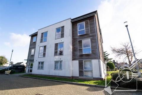 2 bedroom flat for sale - Dulcie Close, Greenhithe