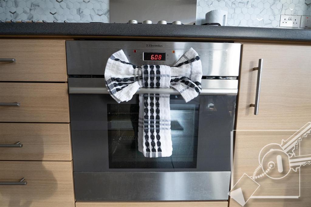 Feature Oven