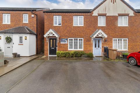 2 bedroom end of terrace house to rent, Solihull B90