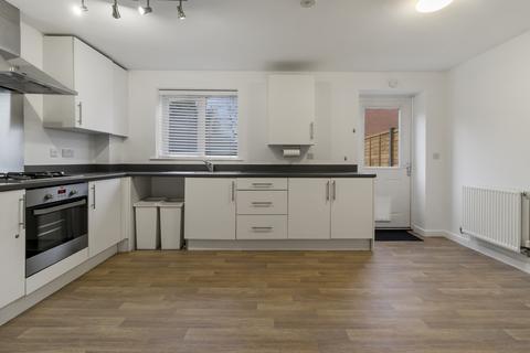 2 bedroom end of terrace house to rent, Solihull B90