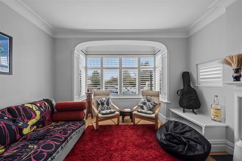 4 bedroom detached house for sale, Carew Road, Wallington SM6