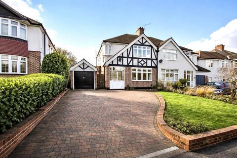 undefined, Foresters Drive, Wallington SM6