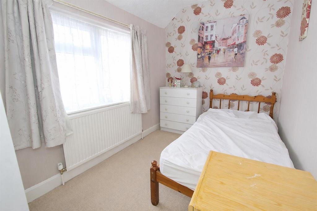 BED 2.jpg