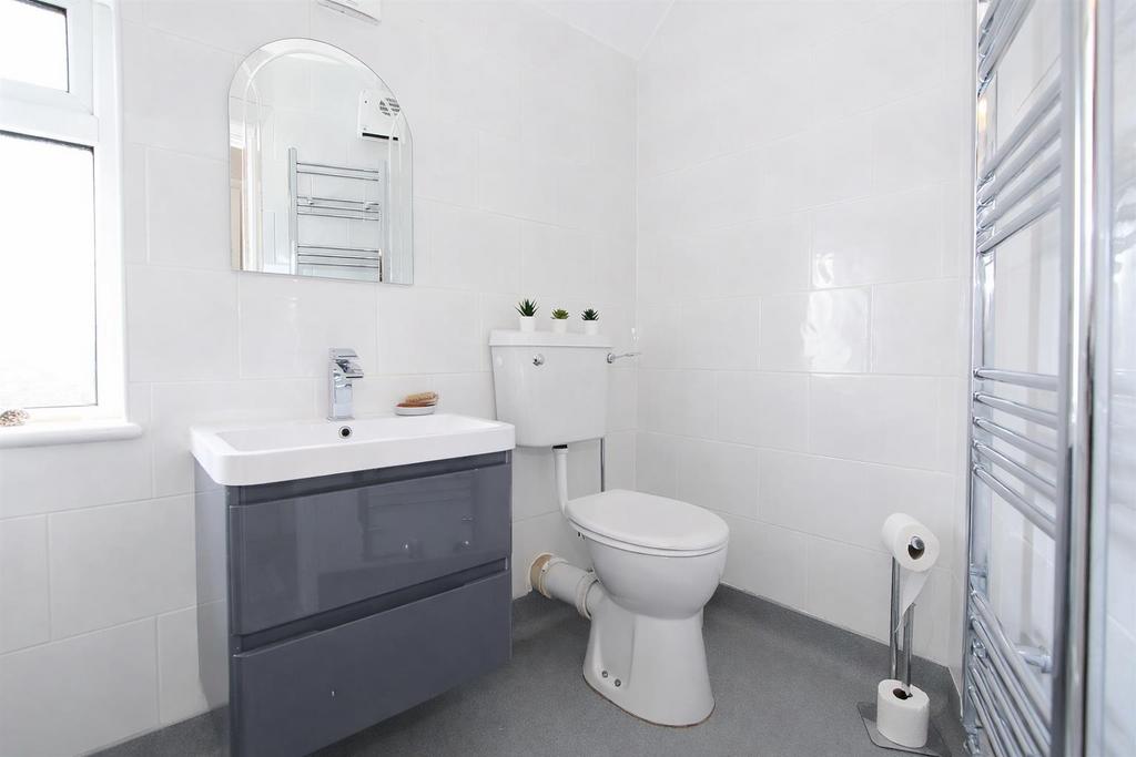 BATH.jpg