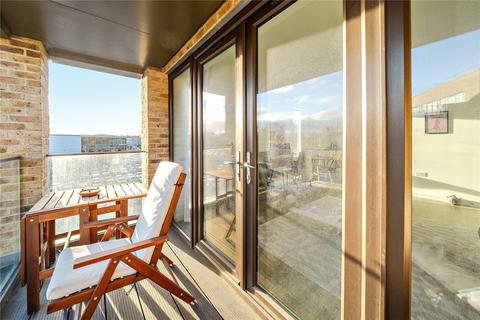 1 bedroom flat for sale, Spitfire Chase, Walton-On-Thames, KT12