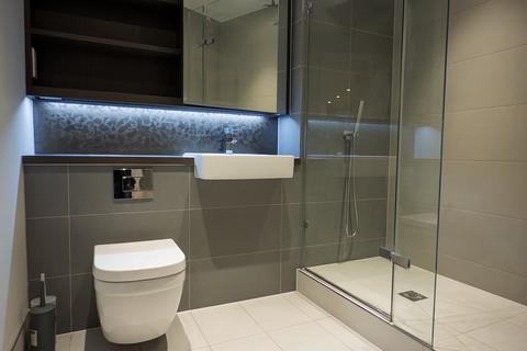 2 bedroom flat to rent, Kidbrooke Park Road, London SE3