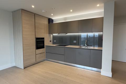 2 bedroom flat to rent, Kidbrooke Park Road, London SE3