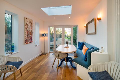 3 bedroom end of terrace house for sale, Bembridge, Isle of Wight