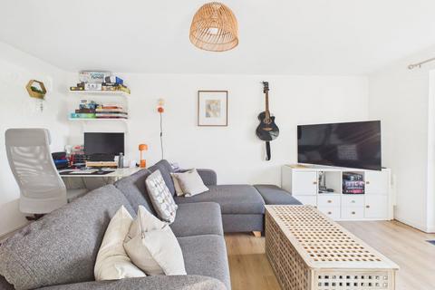 1 bedroom ground floor flat for sale, Fairlawn Drive, Worthing, BN14 8AX