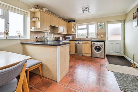 2 bedroom detached bungalow for sale, Hornsea Burton Road, Hornsea HU18
