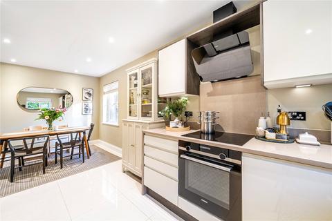 undefined, Hersham Road, Hersham, KT12
