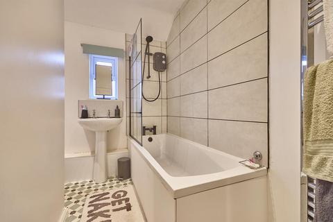 3 bedroom townhouse for sale, Granby Close, Hinckley