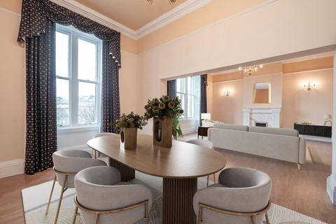 2 bedroom flat for sale, 2/4 Drumsheugh Gardens, West End, Edinburgh, EH3